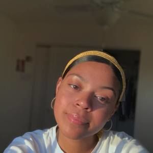 Meet your Posher, Kay